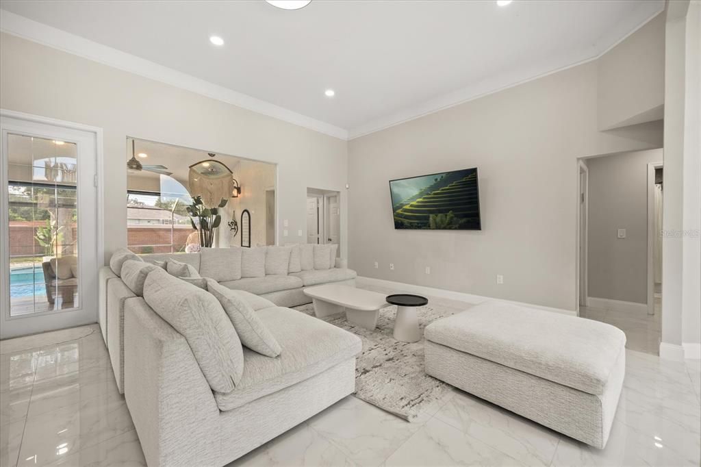 В аренду: $4,700 (4 спален, 3 ванн, 2527 Квадратных фут)