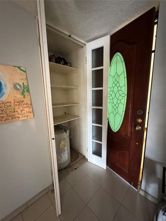 待售: $255,000 (3 贝兹, 2 浴室, 1450 平方英尺)