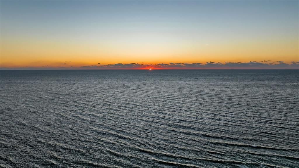 На продажу: $6,995,000 (3 спален, 3 ванн, 3380 Квадратных фут)