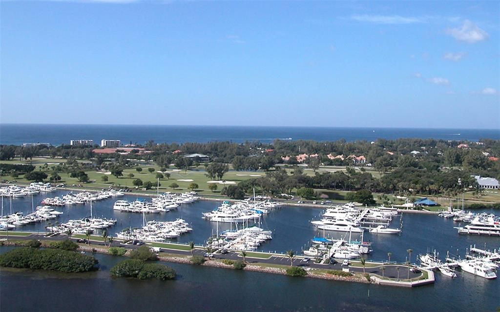 На продажу: $6,995,000 (3 спален, 3 ванн, 3380 Квадратных фут)