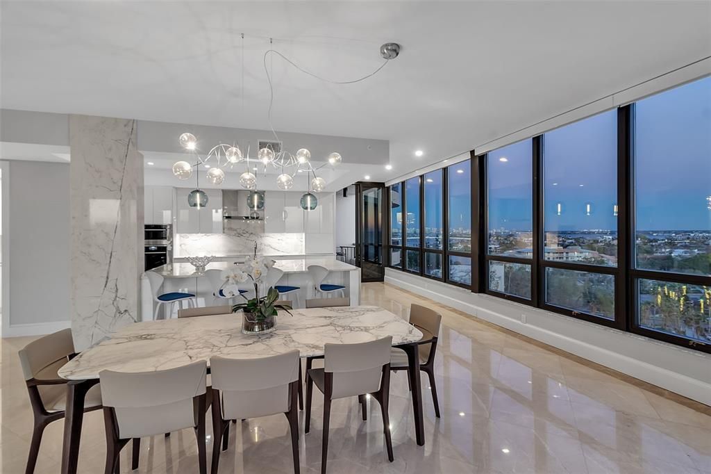 На продажу: $6,995,000 (3 спален, 3 ванн, 3380 Квадратных фут)