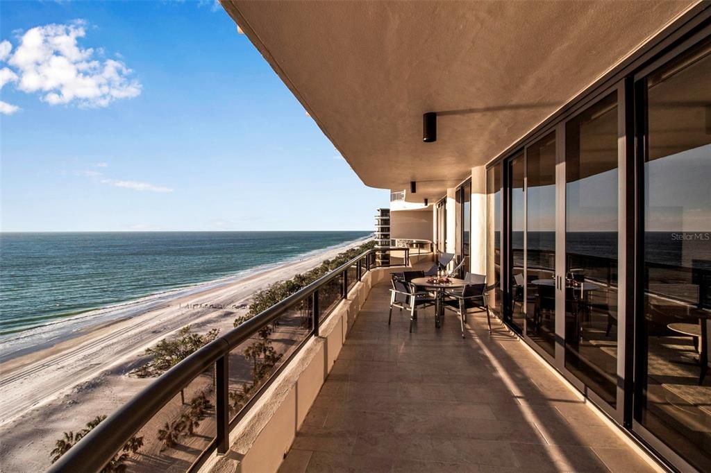 На продажу: $6,995,000 (3 спален, 3 ванн, 3380 Квадратных фут)