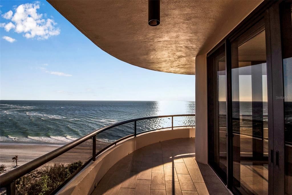 На продажу: $6,995,000 (3 спален, 3 ванн, 3380 Квадратных фут)