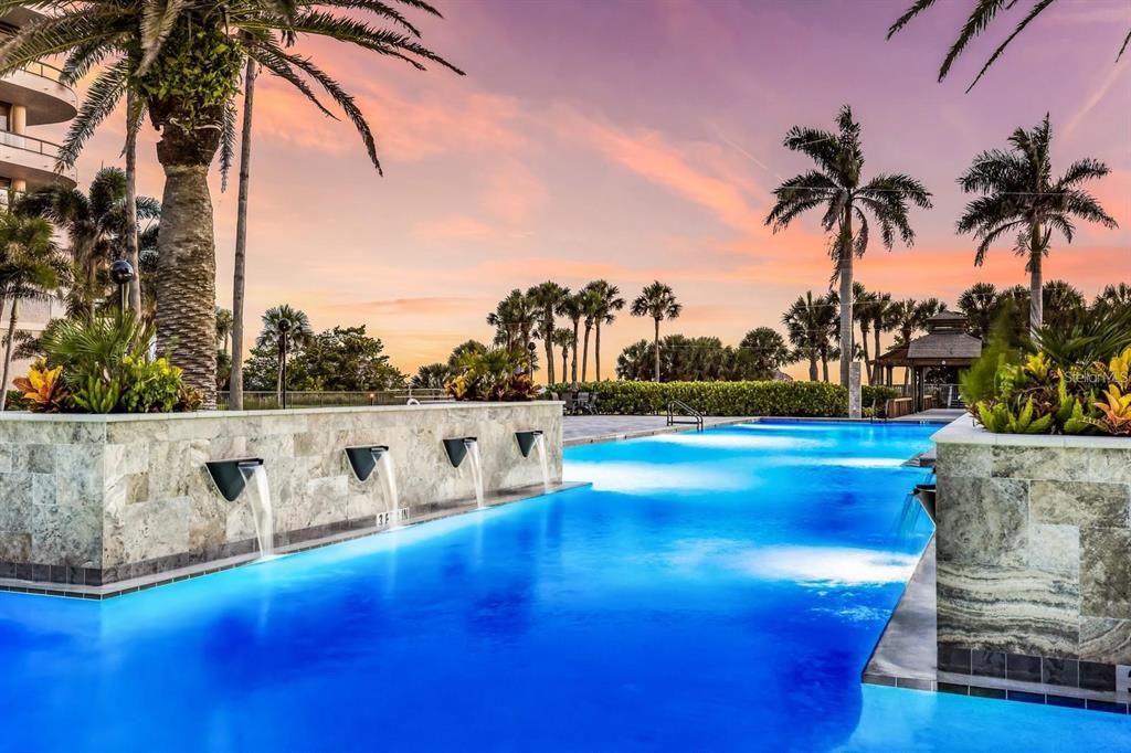 На продажу: $6,995,000 (3 спален, 3 ванн, 3380 Квадратных фут)