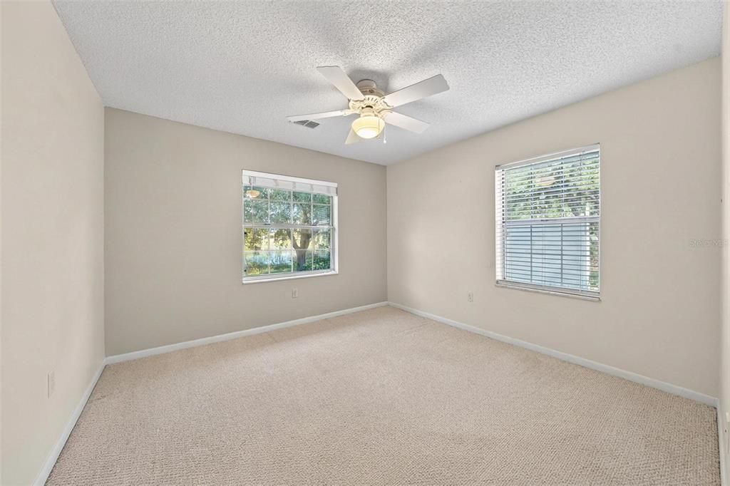 En Venta: $369,000 (3 camas, 2 baños, 1748 Pies cuadrados)