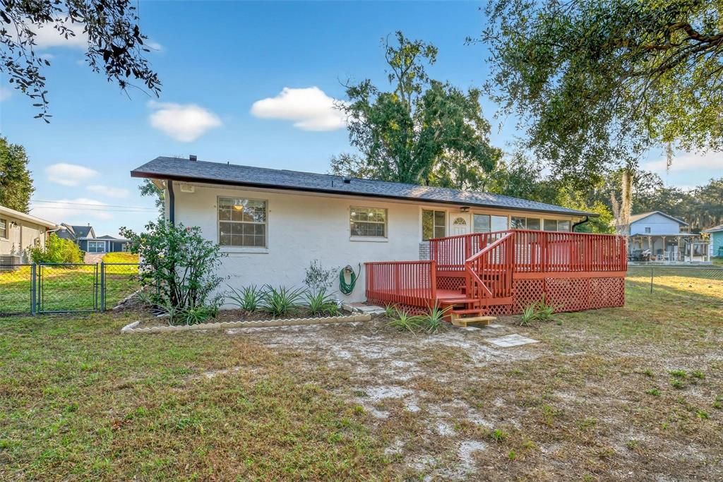 En Venta: $369,000 (3 camas, 2 baños, 1748 Pies cuadrados)