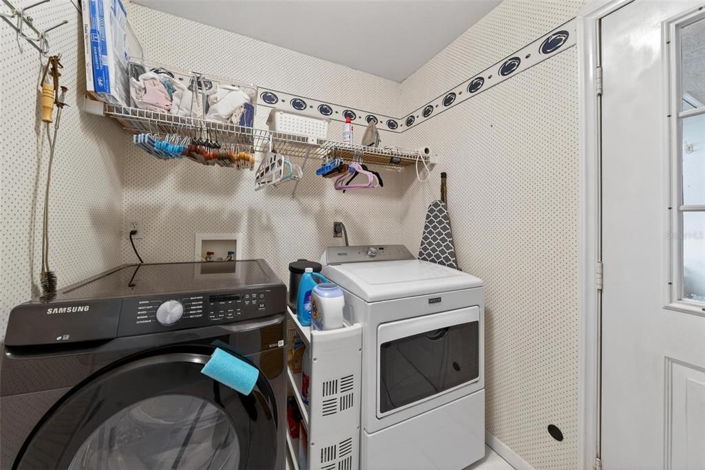 En Venta: $369,000 (3 camas, 2 baños, 1748 Pies cuadrados)