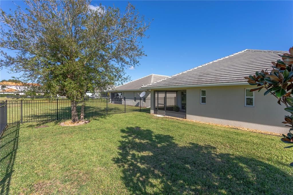 For Sale: $425,000 (3 beds, 2 baths, 1772 Square Feet)