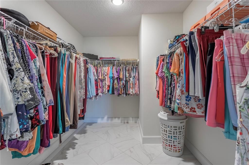 For Sale: $425,000 (3 beds, 2 baths, 1772 Square Feet)