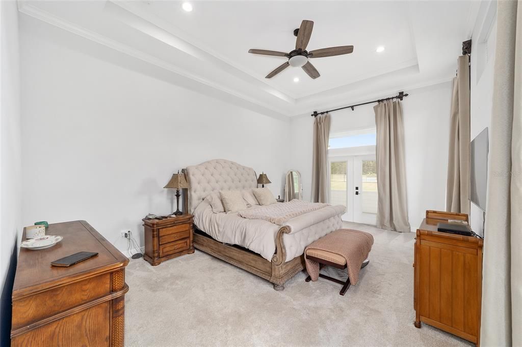 En Venta: $1,475,000 (5 camas, 3 baños, 4742 Pies cuadrados)