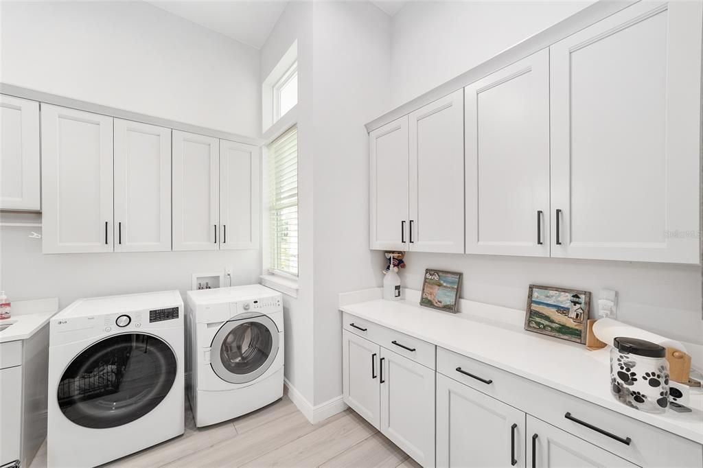 En Venta: $1,475,000 (5 camas, 3 baños, 4742 Pies cuadrados)