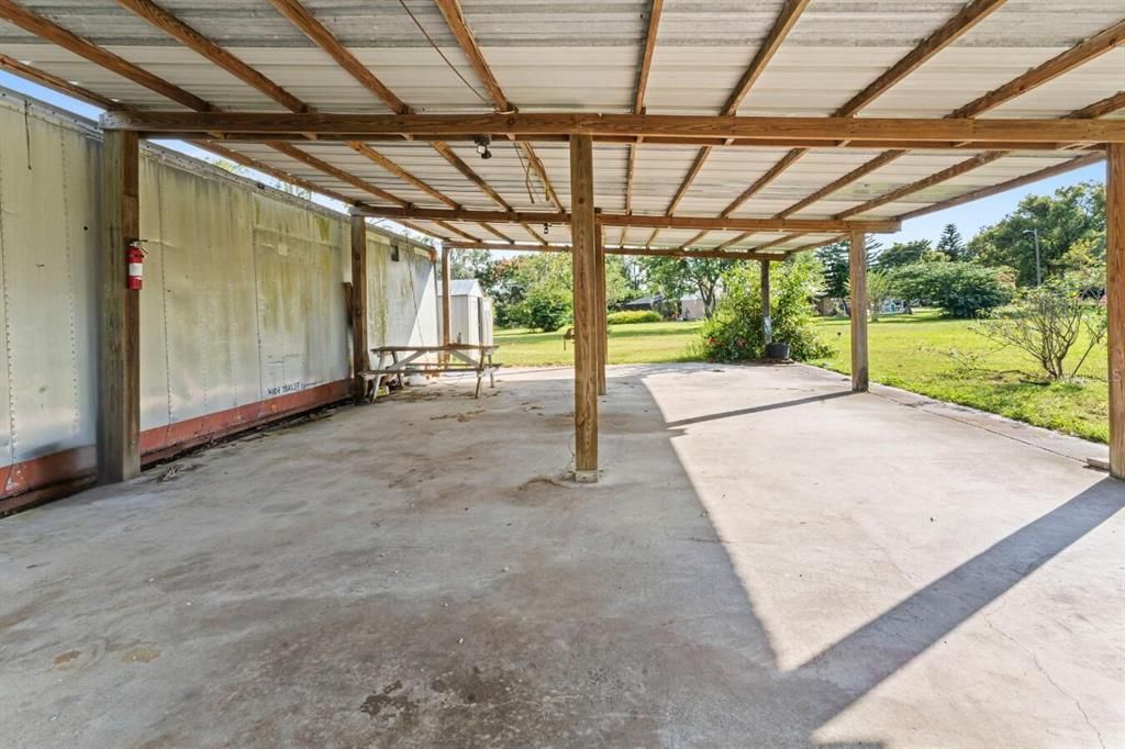 Activo con contrato: $250,000 (3 camas, 2 baños, 1344 Pies cuadrados)