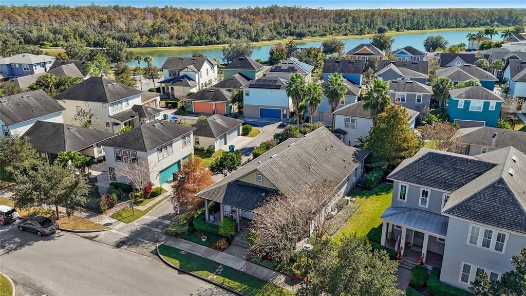 Под контрактом: $790,000 (3 спален, 3 ванн, 2685 Квадратных фут)