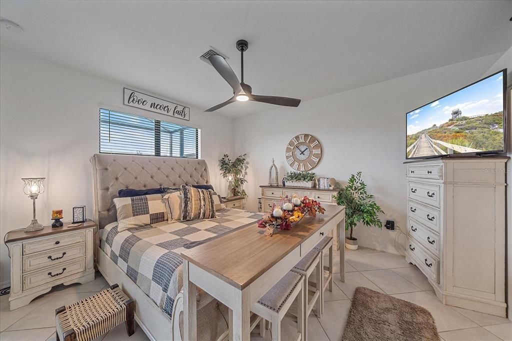 待售: $327,000 (2 贝兹, 2 浴室, 1581 平方英尺)