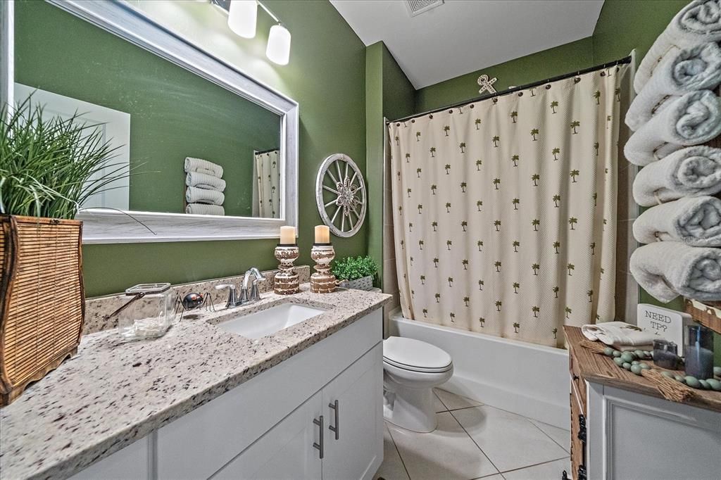 待售: $327,000 (2 贝兹, 2 浴室, 1581 平方英尺)