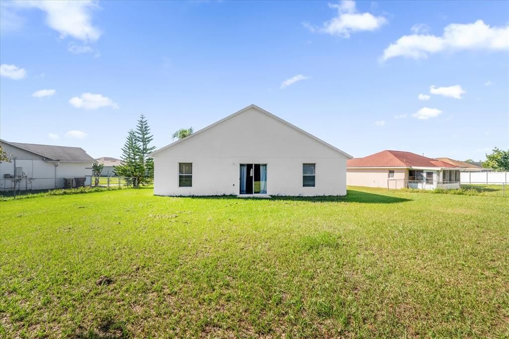 待售: $265,000 (3 贝兹, 2 浴室, 1318 平方英尺)