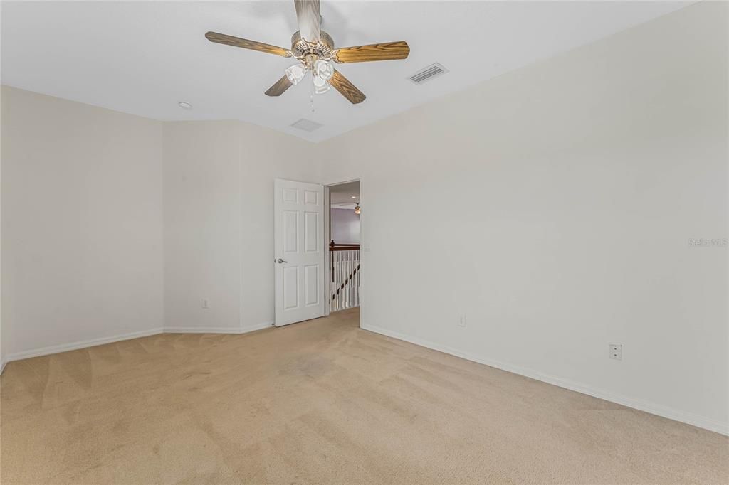 For Sale: $540,000 (5 beds, 3 baths, 3203 Square Feet)