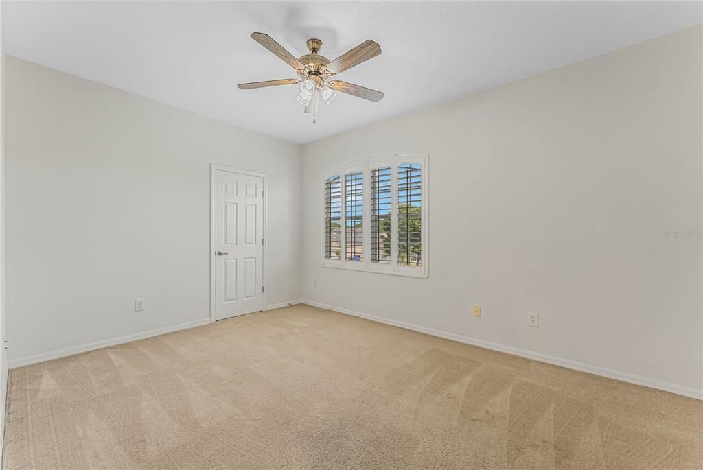 For Sale: $540,000 (5 beds, 3 baths, 3203 Square Feet)