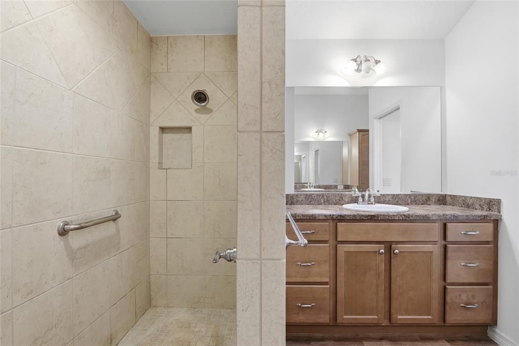 待售: $455,000 (3 贝兹, 2 浴室, 1875 平方英尺)