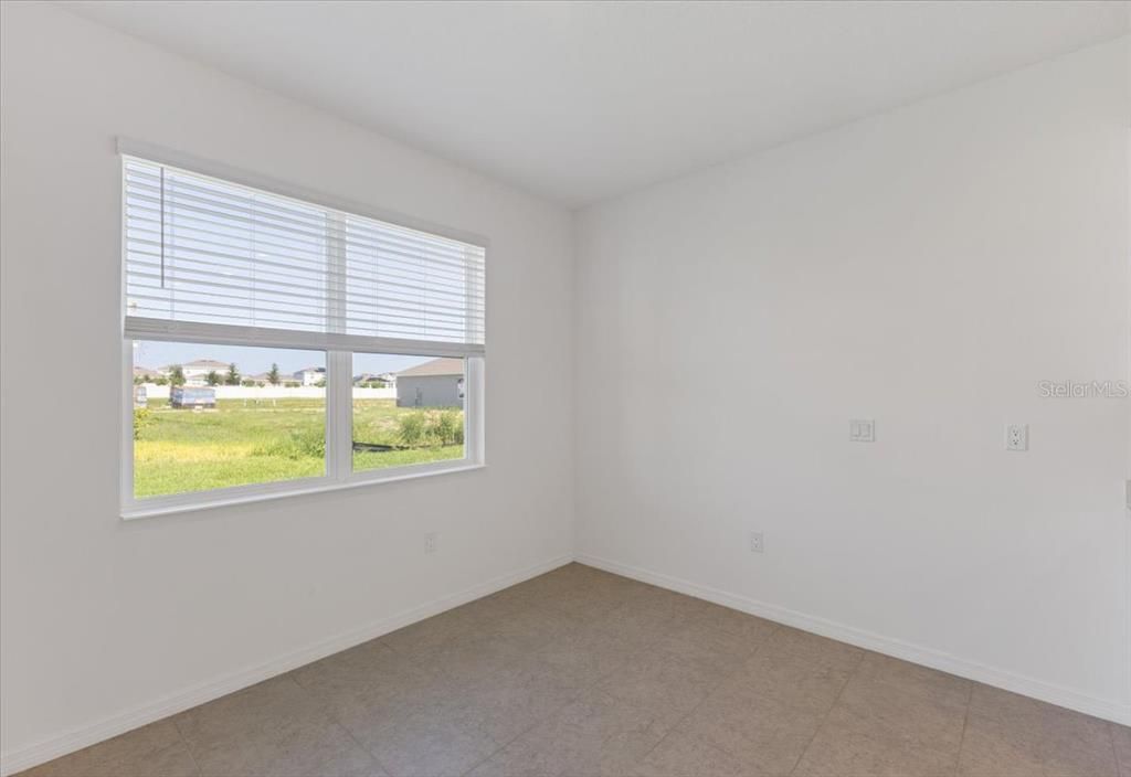 For Sale: $309,990 (4 beds, 2 baths, 1776 Square Feet)