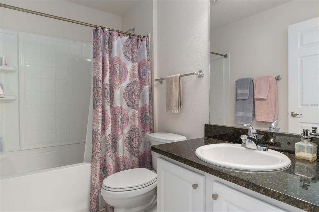 For Sale: $264,900 (3 beds, 2 baths, 1556 Square Feet)