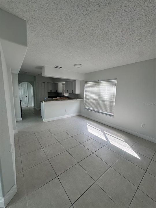 En Venta: $379,900 (3 camas, 2 baños, 1767 Pies cuadrados)