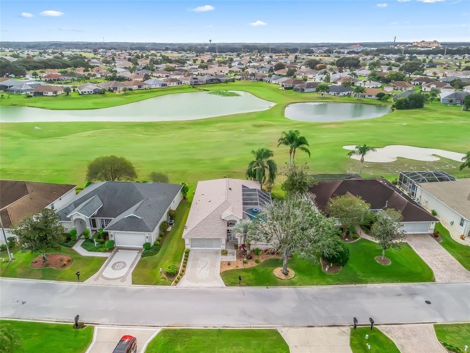 Active With Contract: $375,000 (2 beds, 2 baths, 1686 Square Feet)