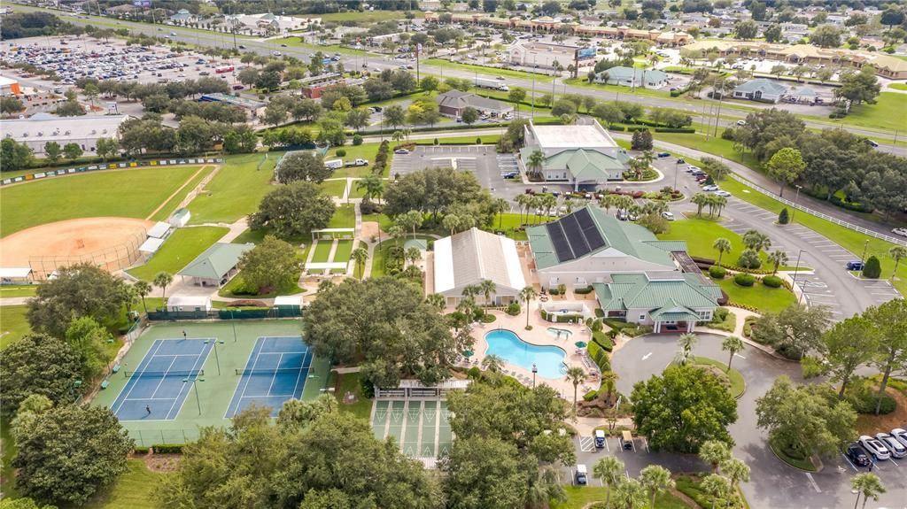 Active With Contract: $375,000 (2 beds, 2 baths, 1686 Square Feet)