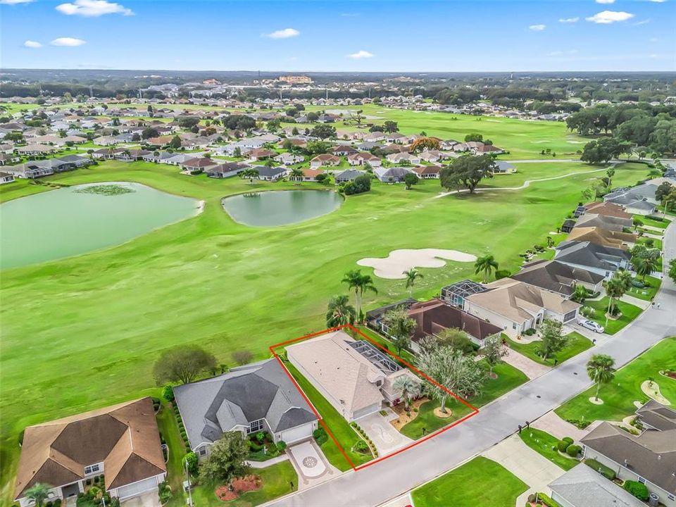 Active With Contract: $375,000 (2 beds, 2 baths, 1686 Square Feet)