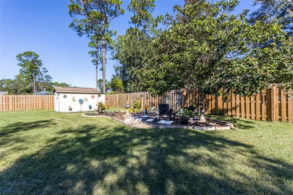 For Sale: $320,000 (3 beds, 2 baths, 1584 Square Feet)