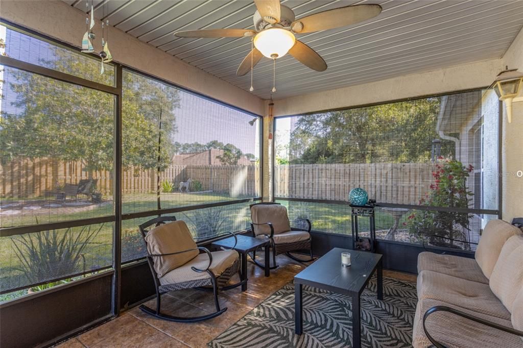 For Sale: $320,000 (3 beds, 2 baths, 1584 Square Feet)