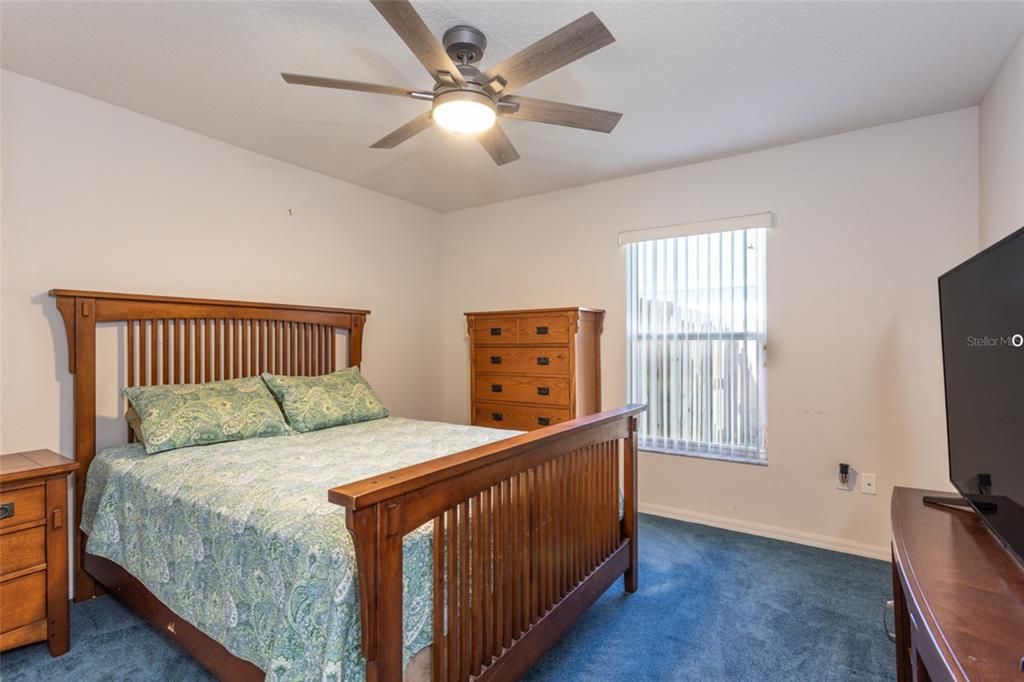 For Sale: $320,000 (3 beds, 2 baths, 1584 Square Feet)