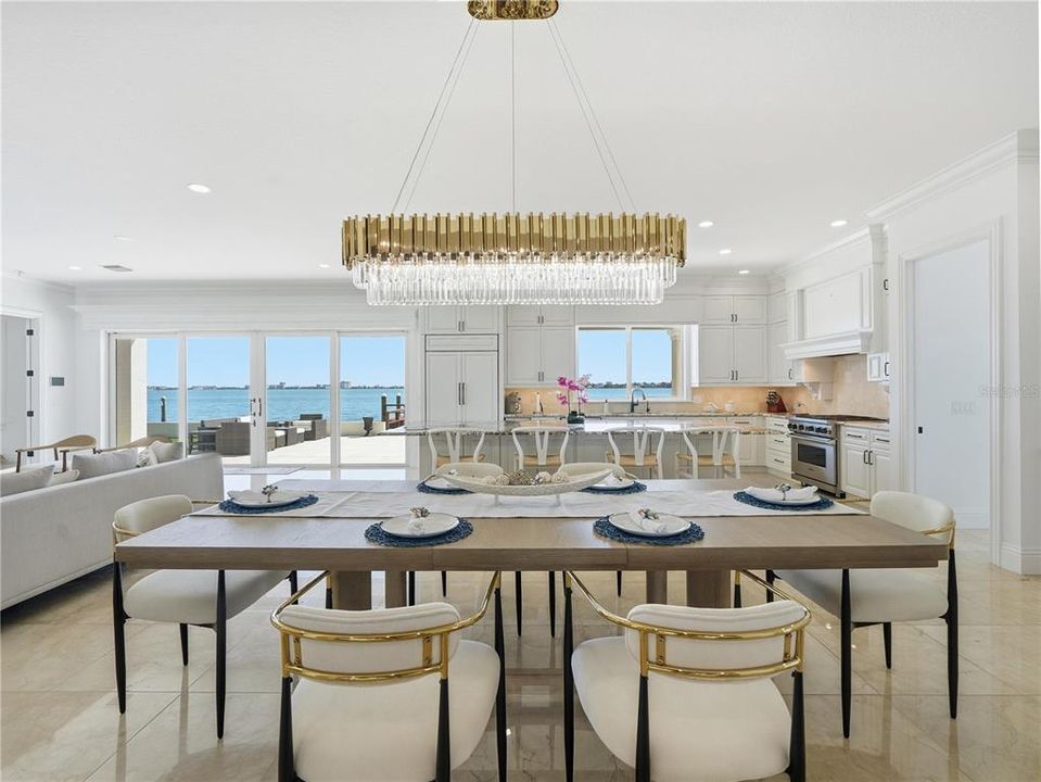 На продажу: $5,200,000 (4 спален, 4 ванн, 5138 Квадратных фут)