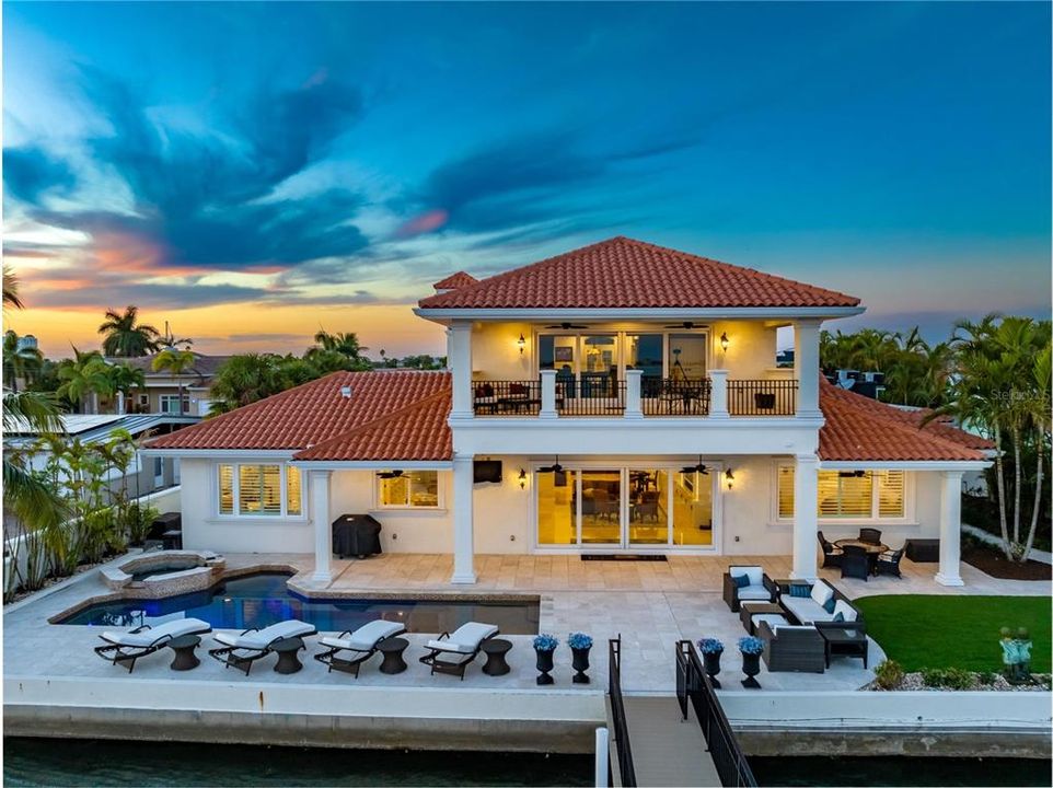 На продажу: $5,200,000 (4 спален, 4 ванн, 5138 Квадратных фут)