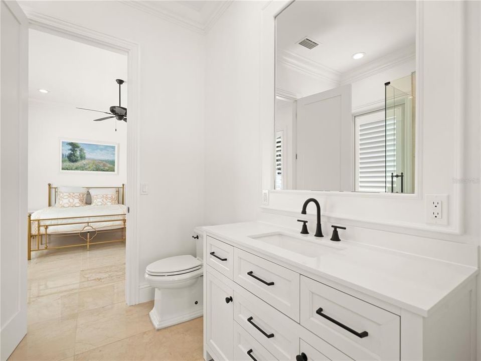 На продажу: $5,200,000 (4 спален, 4 ванн, 5138 Квадратных фут)