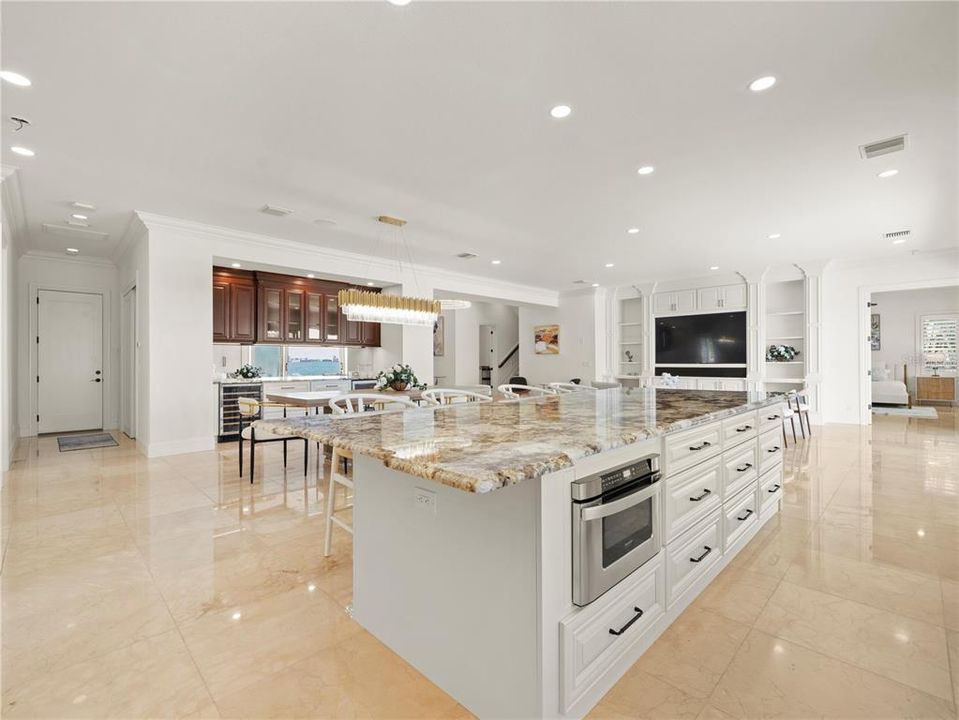 На продажу: $5,200,000 (4 спален, 4 ванн, 5138 Квадратных фут)