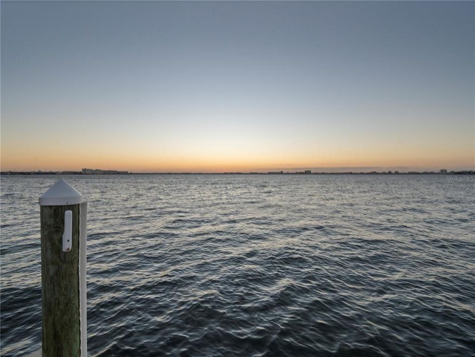 На продажу: $5,200,000 (4 спален, 4 ванн, 5138 Квадратных фут)