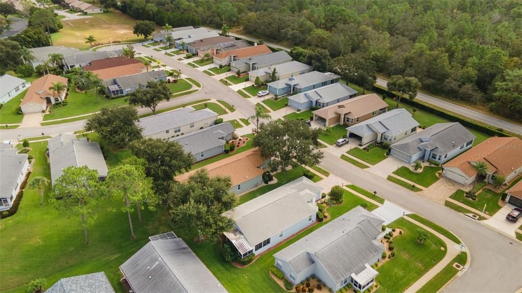 For Sale: $314,900 (2 beds, 2 baths, 1683 Square Feet)