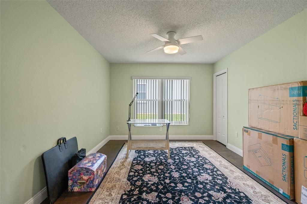 For Sale: $314,900 (2 beds, 2 baths, 1683 Square Feet)