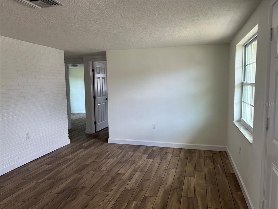 For Rent: $1,850 (2 beds, 2 baths, 1047 Square Feet)
