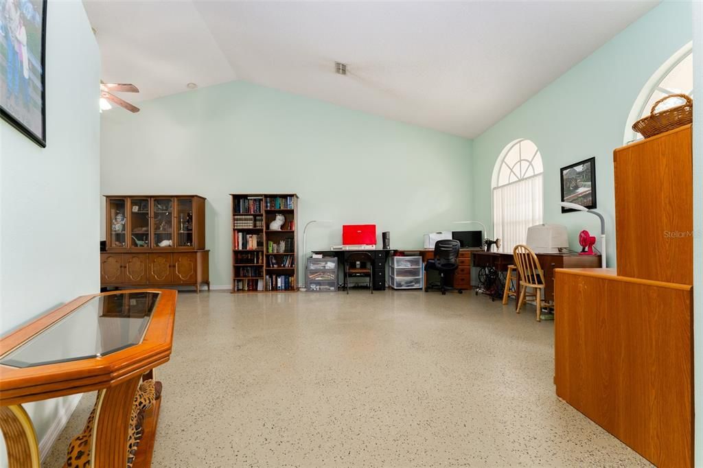 На продажу: $445,000 (4 спален, 2 ванн, 2507 Квадратных фут)