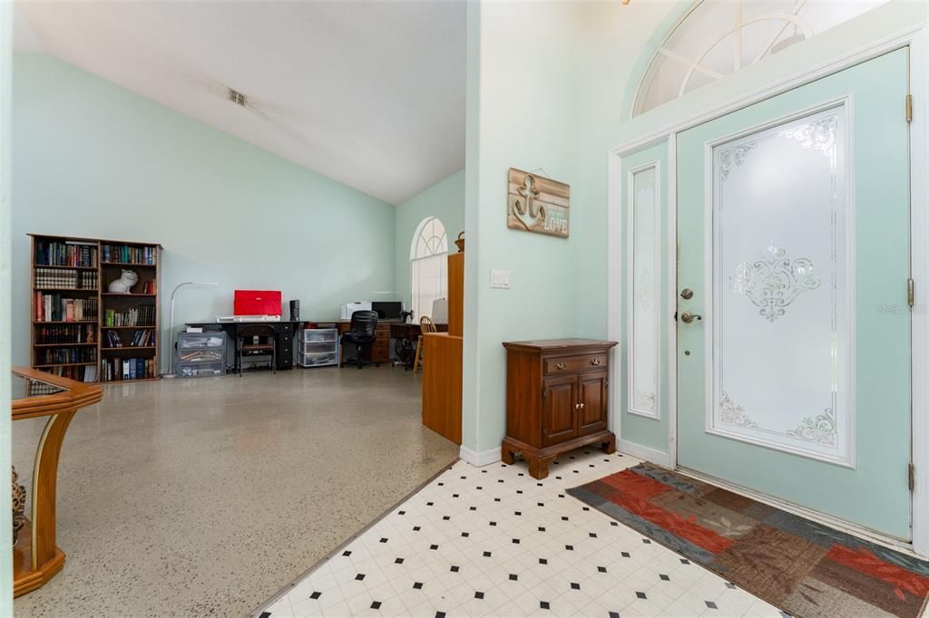 На продажу: $445,000 (4 спален, 2 ванн, 2507 Квадратных фут)