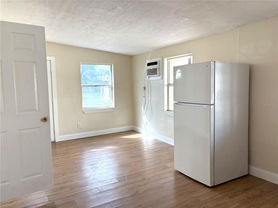 В аренду: $3,750 (4 спален, 3 ванн, 1839 Квадратных фут)