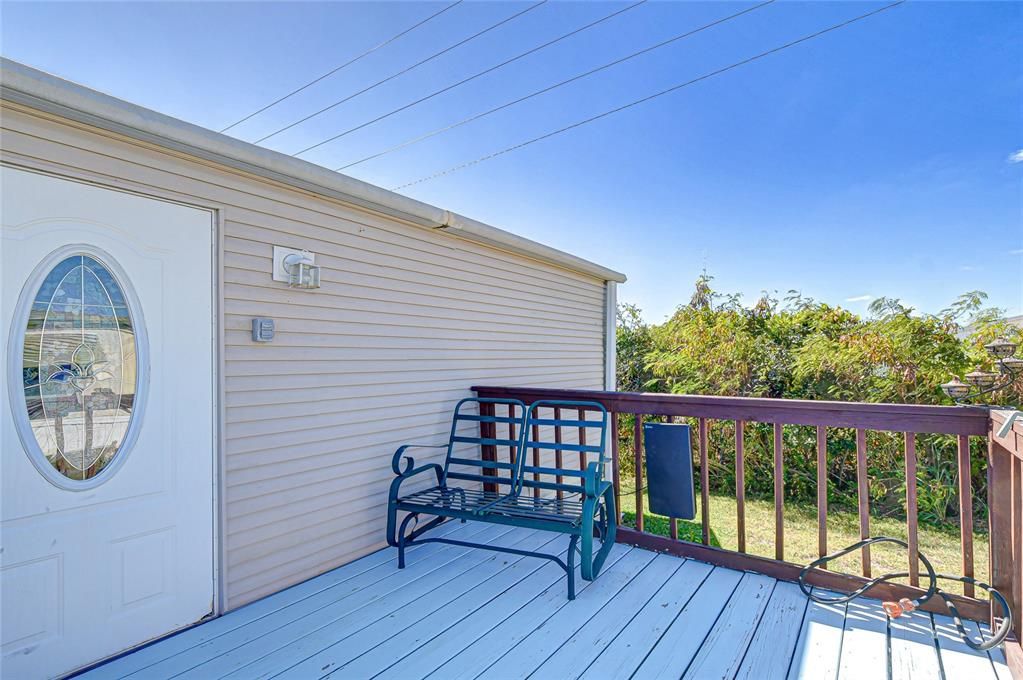 For Sale: $115,000 (2 beds, 1 baths, 648 Square Feet)