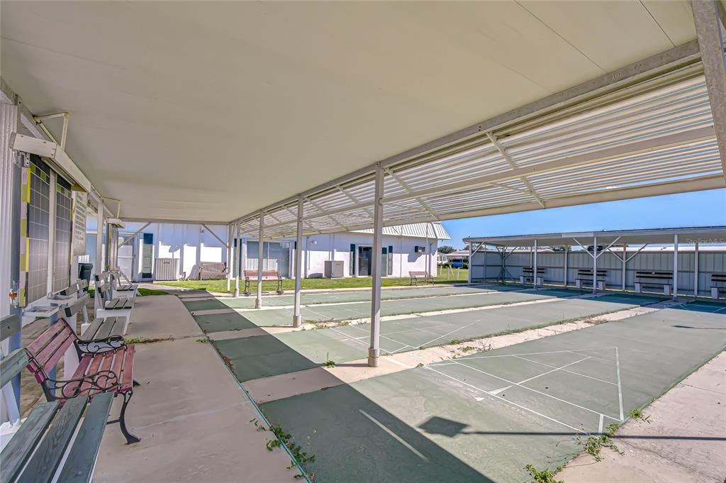 For Sale: $115,000 (2 beds, 1 baths, 648 Square Feet)