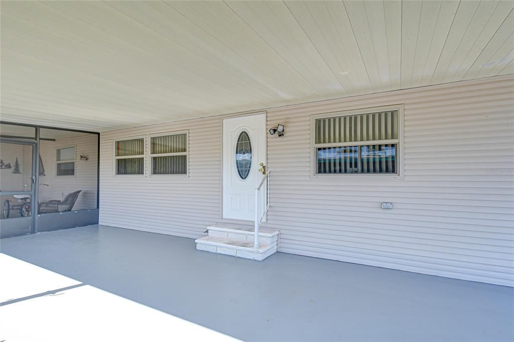 For Sale: $115,000 (2 beds, 1 baths, 648 Square Feet)