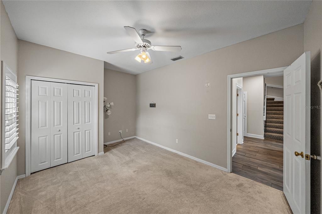 En Venta: $640,000 (5 camas, 4 baños, 3506 Pies cuadrados)