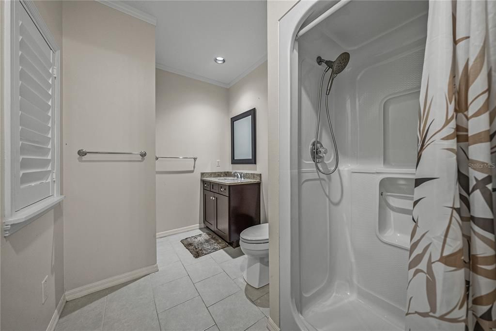 En Venta: $640,000 (5 camas, 4 baños, 3506 Pies cuadrados)