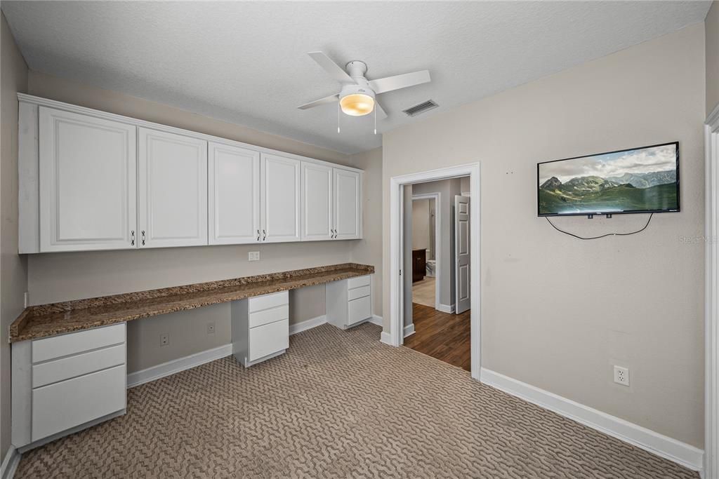 En Venta: $640,000 (5 camas, 4 baños, 3506 Pies cuadrados)