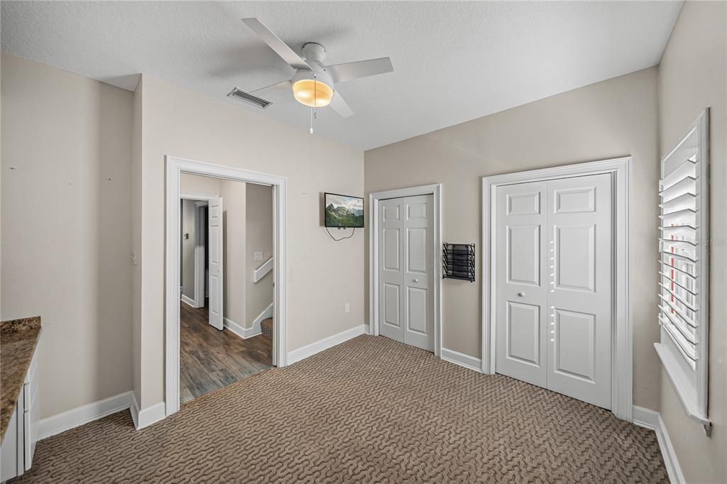 En Venta: $640,000 (5 camas, 4 baños, 3506 Pies cuadrados)